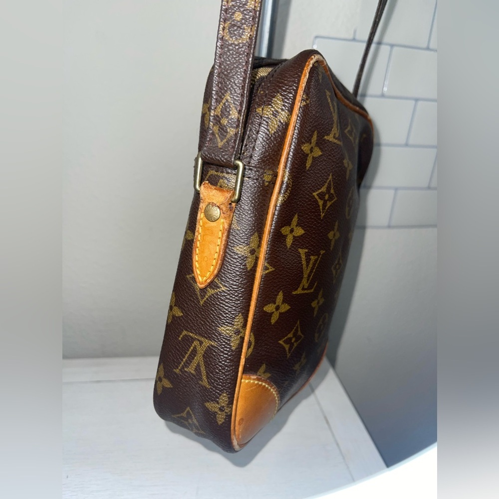 Authentic Louis Vuitton Monogram Danube Mini Leather Crossbody - Picture 10 of 12
